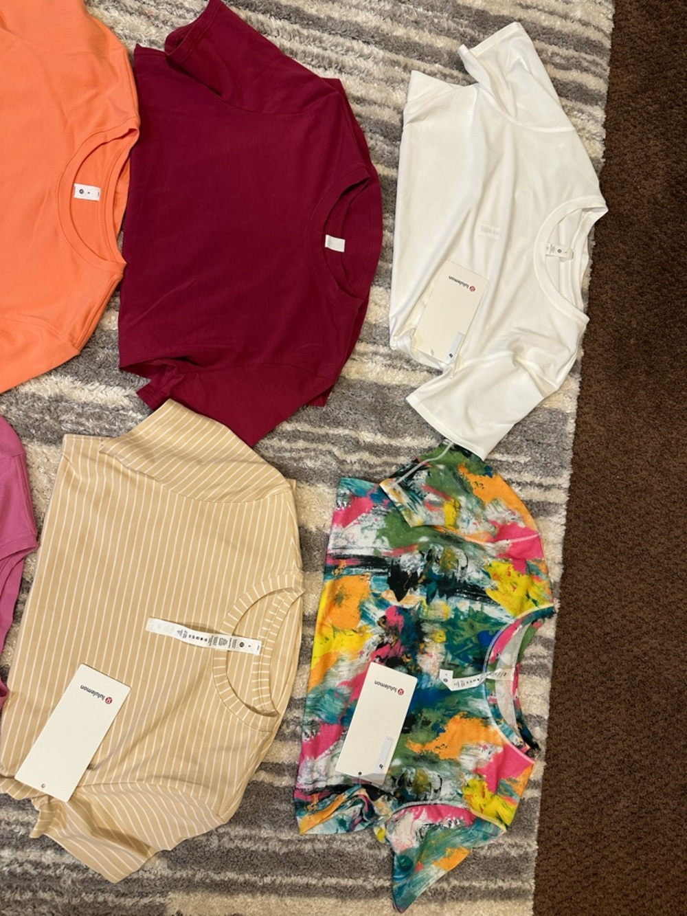 Lululemon bundle - Picture 2 of 7